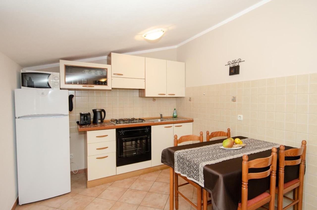 Apartments Villa Amfora Rovinj Ngoại thất bức ảnh