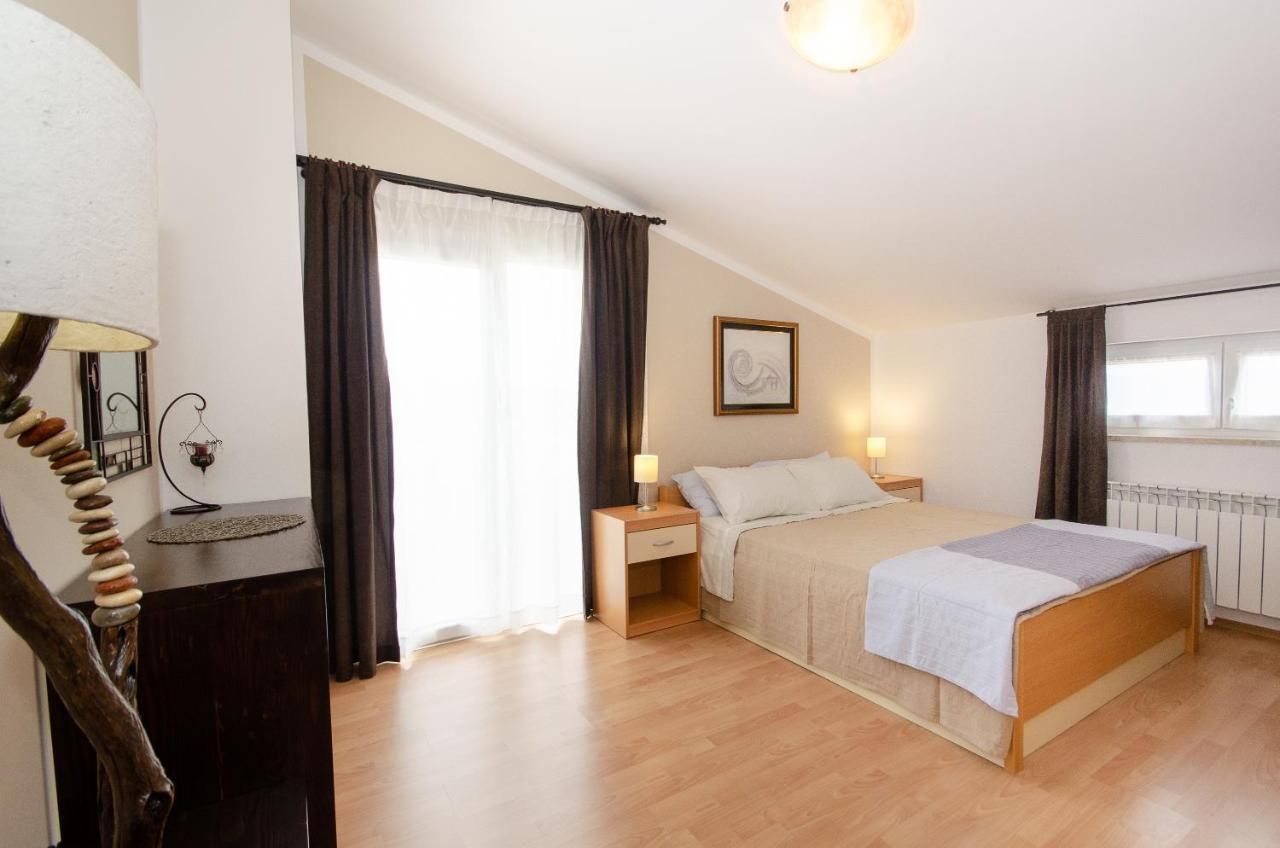 Apartments Villa Amfora Rovinj Ngoại thất bức ảnh